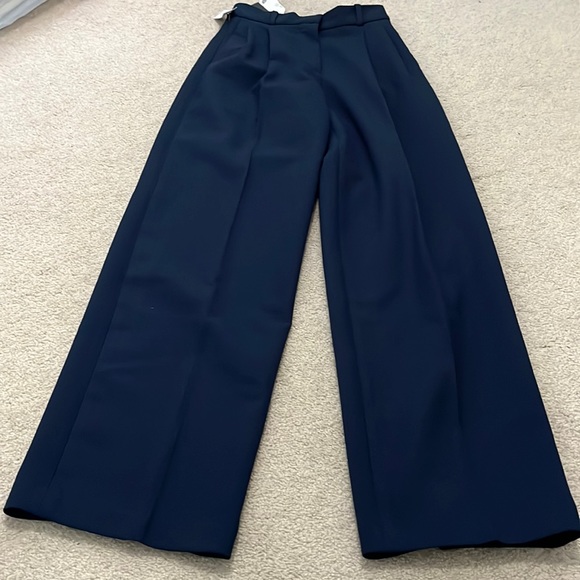 Babaton Pant - Picture 2 of 15